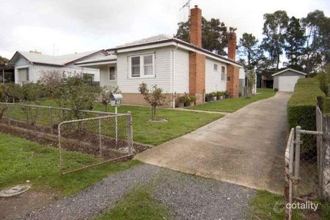 Property photo of 40 Montgomery Street Castlemaine VIC 3450