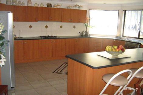 Property photo of 17 Hilton Crescent Casula NSW 2170