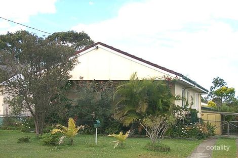 5 Kendrey St, Stafford Heights, QLD 4053