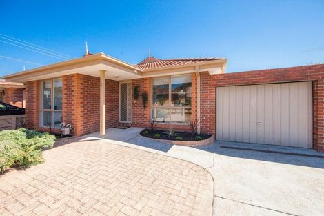 3 Entrance Rd, Seaford, VIC 3198
