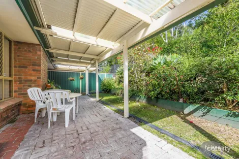Property photo of 1/21 Paramount Place Oxenford QLD 4210