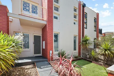 42 Betula Tce, Sunbury, VIC 3429