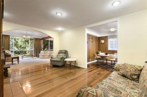 Property photo of 2 Rosings Court Notting Hill VIC 3168