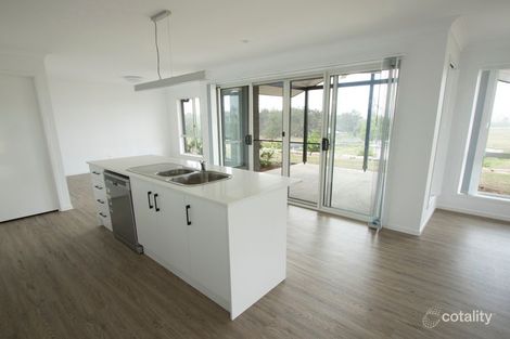 Property photo of 2 Twilight Court Withcott QLD 4352