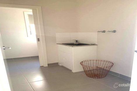 Property photo of 3/1 Sunningdale Drive Hillside VIC 3037