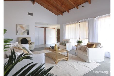 Property photo of 136 K P McGrath Drive Elanora QLD 4221