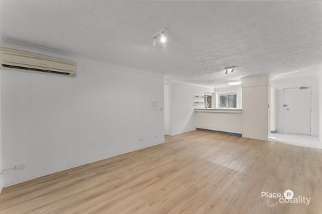 Property photo of 2/7 Lamont Road Wilston QLD 4051