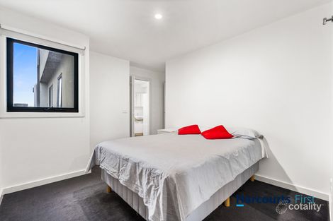 Property photo of 15/24 Woorayl Street Carnegie VIC 3163