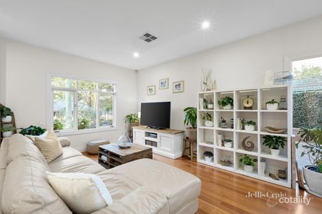 Property photo of 18 Deane Street Blackburn North VIC 3130