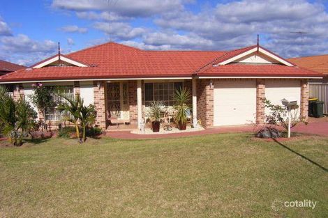 44 Baynton Pl, St Helens Park, NSW 2560