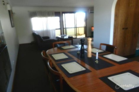 Property photo of 35 Murraba Crescent Gwandalan NSW 2259