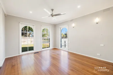 Property photo of 1733 Ferntree Gully Road Ferntree Gully VIC 3156