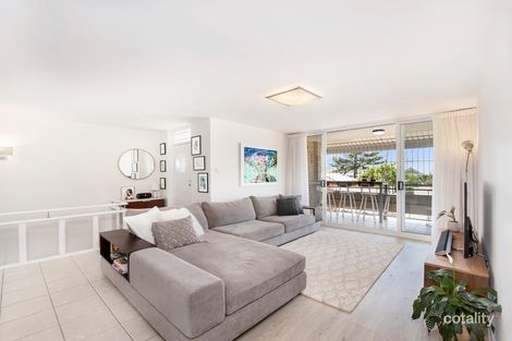 Property photo of 1/232 Cavendish Road Coorparoo QLD 4151