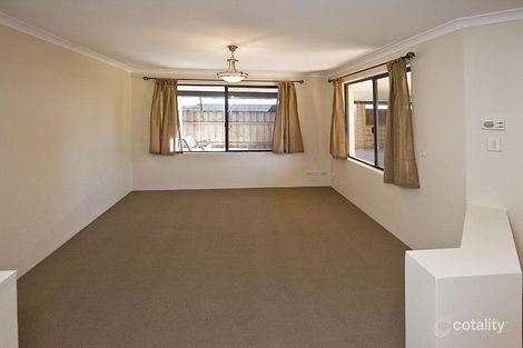 Property photo of 5 Rocklea Crescent Ellenbrook WA 6069