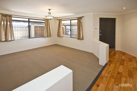 Property photo of 5 Rocklea Crescent Ellenbrook WA 6069