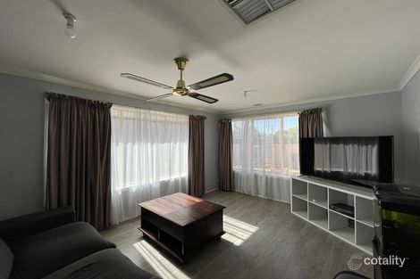 Property photo of 33 Central Avenue Altona Meadows VIC 3028