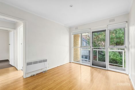 8/3 Avoca Ave, Elwood, VIC 3184