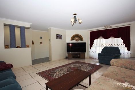 Property photo of 2 Carswell Court Kepnock QLD 4670