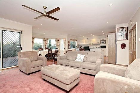 Property photo of 48 Castlewellan Boulevard Hillside VIC 3037