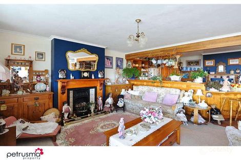 Property photo of 5 Hooper Crescent Mount Stuart TAS 7000