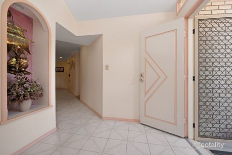 Property photo of 42 Parkridge Drive Withcott QLD 4352