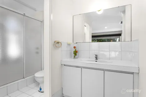 Property photo of 15 Dunstan Place Murdoch WA 6150
