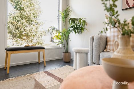 Property photo of 13 Splendid Road Donnybrook VIC 3064