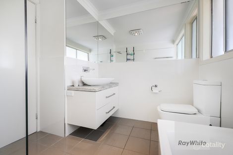 Property photo of 49 Snaefell Crescent Gladstone Park VIC 3043