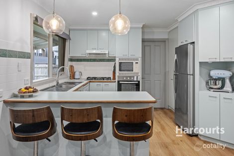 Property photo of 36 Slattery Place Pakenham VIC 3810