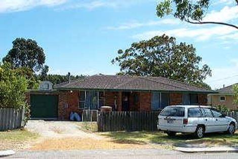 15 Broughton St, Orana, WA 6330