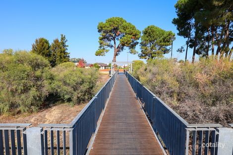 Property photo of 7 Garnet Way Wellard WA 6170