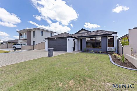 Property photo of 13 Tordera Parkway Piara Waters WA 6112