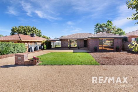 15 Eaton St, Ashmont, NSW 2650