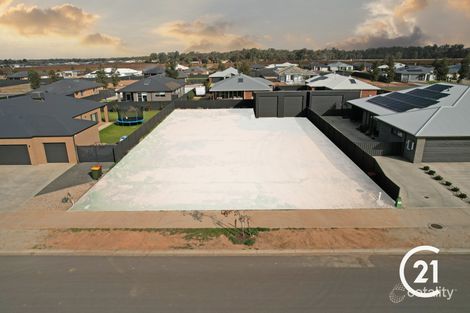 Property photo of 12 The Range Boulevard Moama NSW 2731