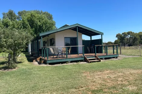 33 Crosbys Lane, Mansfield, VIC 3722