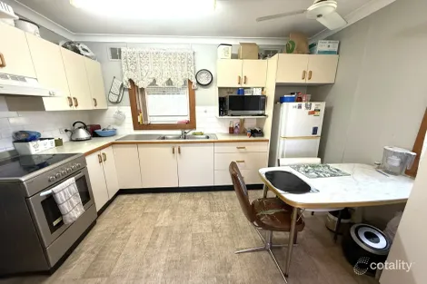 Property photo of 44 Orchard Street Young NSW 2594