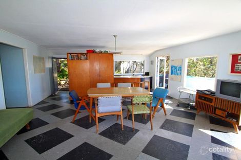 Property photo of 3 Midjimberry Road Point Lookout QLD 4183