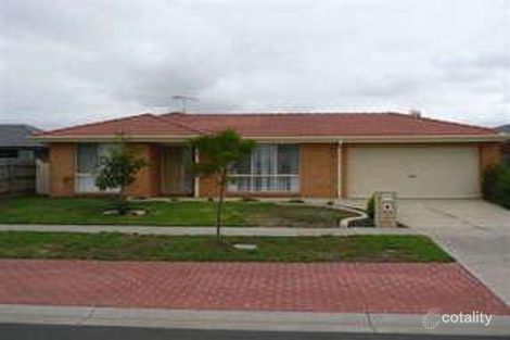 Property photo of 5 Fernisky Drive Cranbourne East VIC 3977
