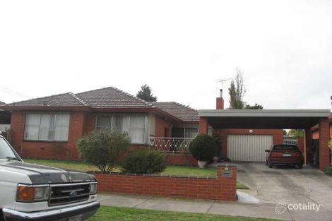 13 Hedgeley Rd, Keysborough, VIC 3173