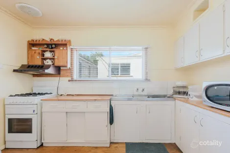 Property photo of 2/891 Raglan Parade Warrnambool VIC 3280