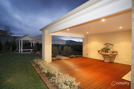 Property photo of 10 Michigan Grange Pakenham VIC 3810