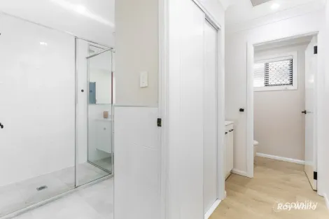 Property photo of 23 Shannons Drive Lammermoor QLD 4703