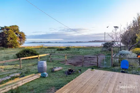 Property photo of 145A Foreshore Road Kelso TAS 7270