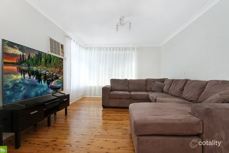 Property photo of 178 Lakelands Drive Dapto NSW 2530