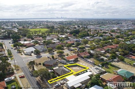 2/11 Winnacott St, Willagee, WA 6156