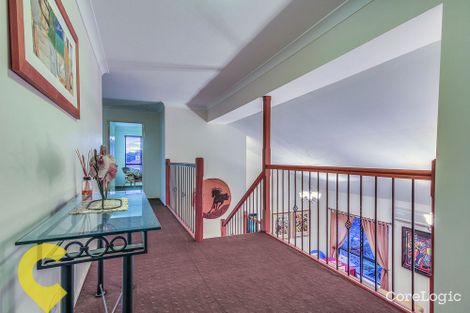 Property photo of 17 Sunset Place Carindale QLD 4152