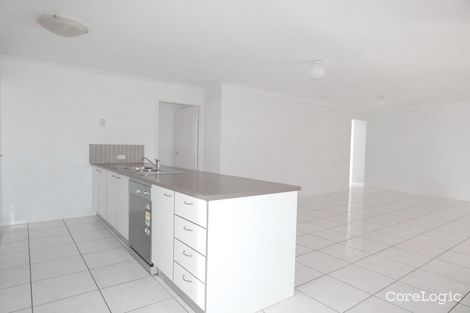 Property photo of 41 Paul Drive Regents Park QLD 4118