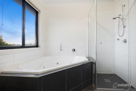 Property photo of 1/3 Melinga Crescent Chadstone VIC 3148