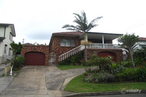 14 Gloria Cres, Lake Heights, NSW 2502