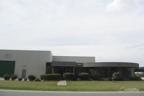 5-7 Lakewood Bvd, Braeside, VIC 3195